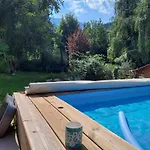 Du Ruisseau Appartement *